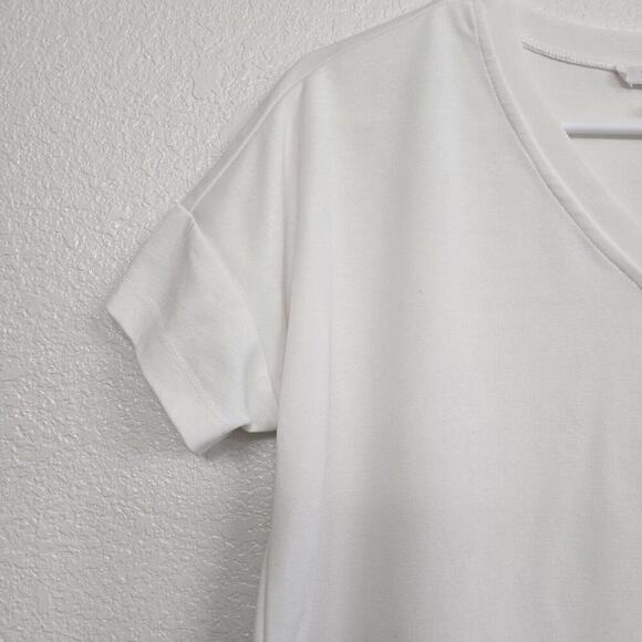 Cable & Gauge Ruffle Sleeve White Top Blouse Size Small Soft Vneck Office Work - Picture 4 of 7